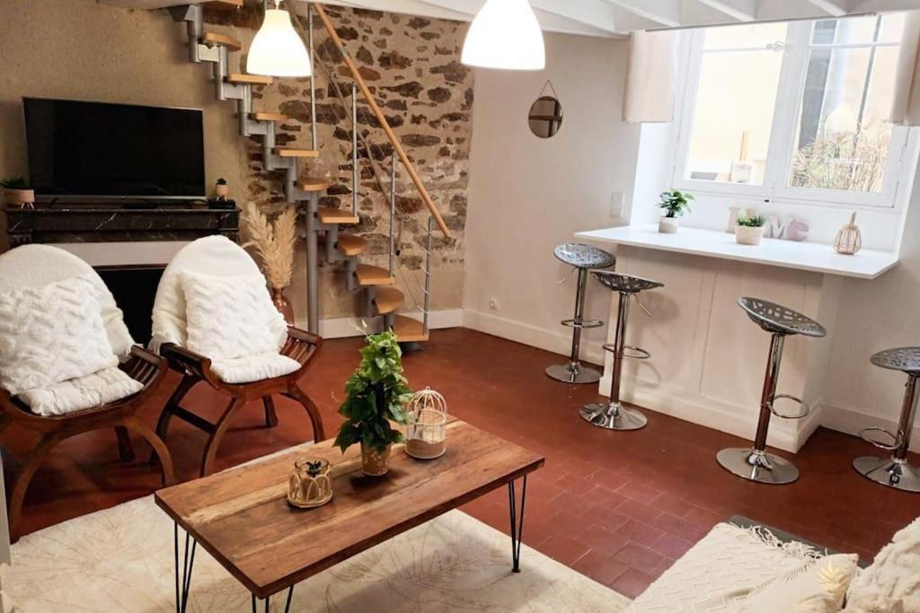 Charmant Duplex En Centre-Ville Ле-Ман Экстерьер фото